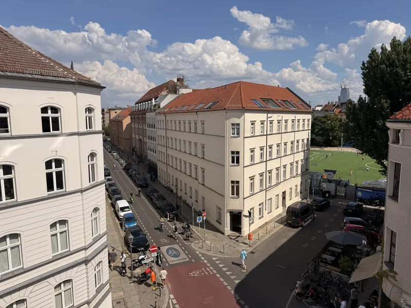 Linienstraße: Bürowohnung im Erstbezug nach Modernisierung  (Wohnen + Arbeiten) — photo 1